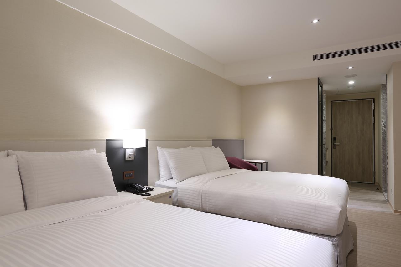 Full Kind Hotel Kota Hualien Bagian luar foto